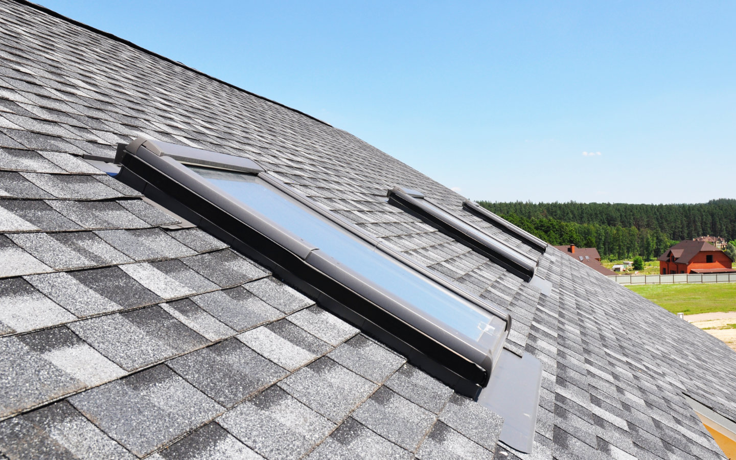 Clean skylight and sunroom glass